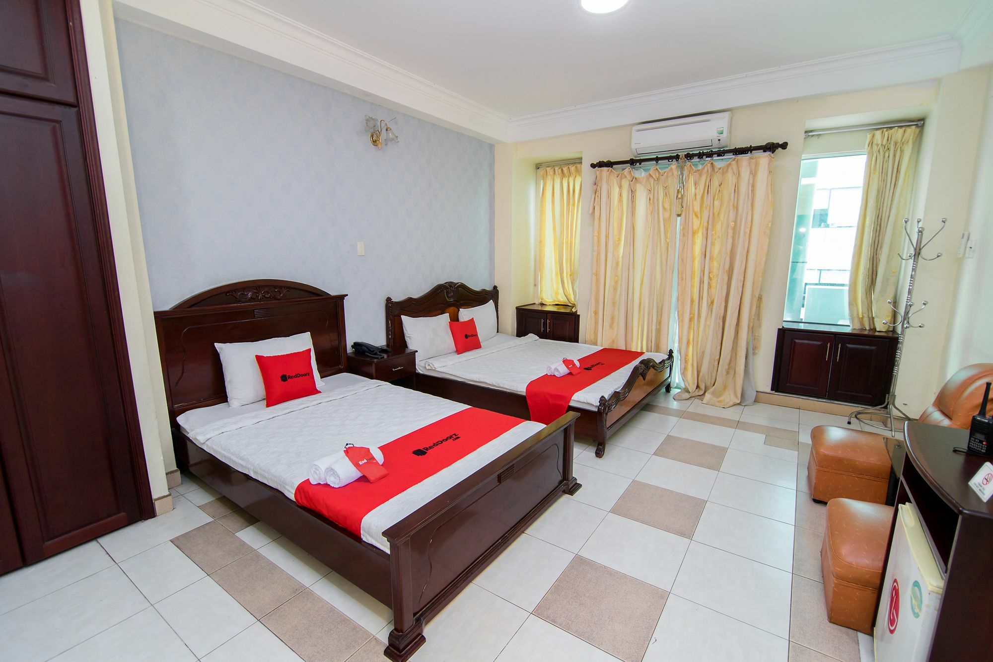 Hotel Reddoorz Near 23Rd September Park Thành Pho Ho Chí Minh Esterno foto