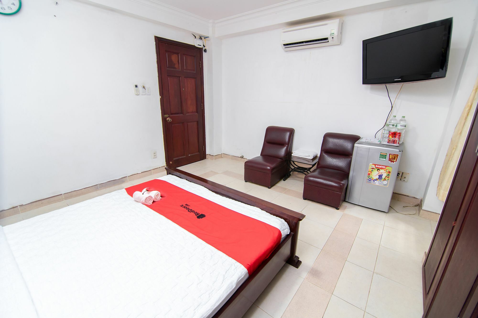 Hotel Reddoorz Near 23Rd September Park Thành Pho Ho Chí Minh Esterno foto